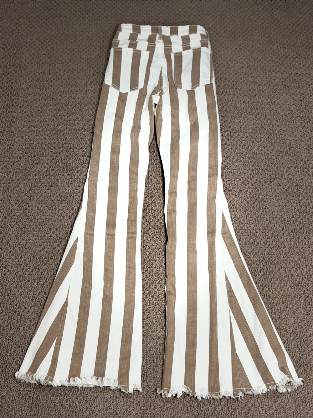 Altar’d State Amazing Ultra Bell Wisteria Bell bottom jeans - Picture 5 of 7